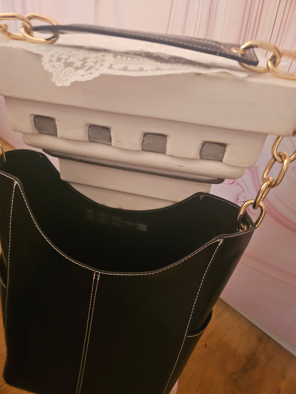 Ladies Asos black Gold chained Strap bag