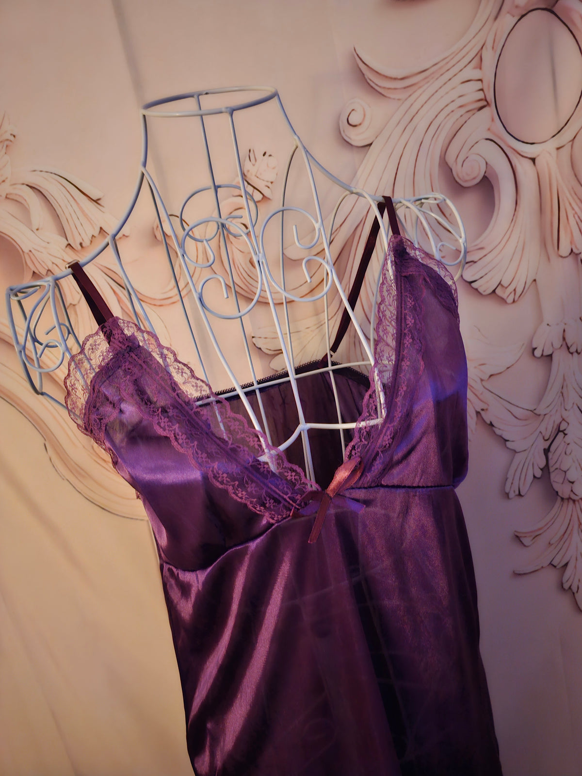 Ladies Purple Satin Negligee