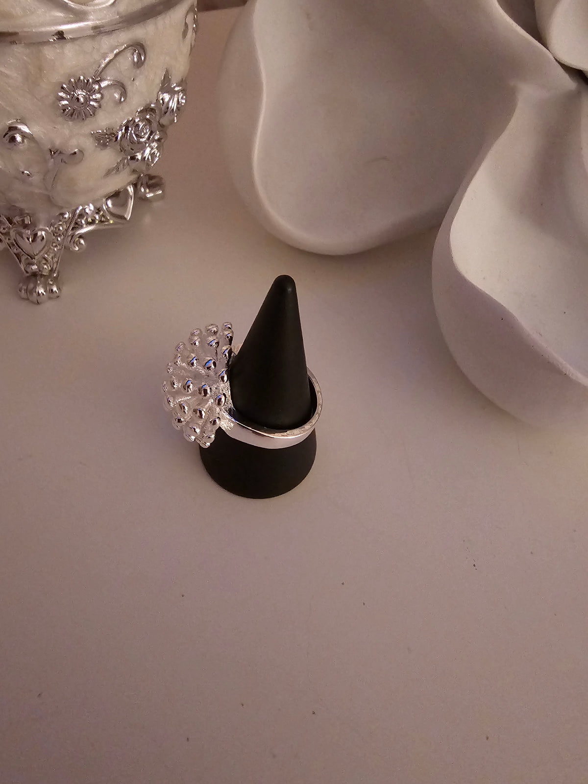 Ladies Silver Ball Spiked Design Dress Ring