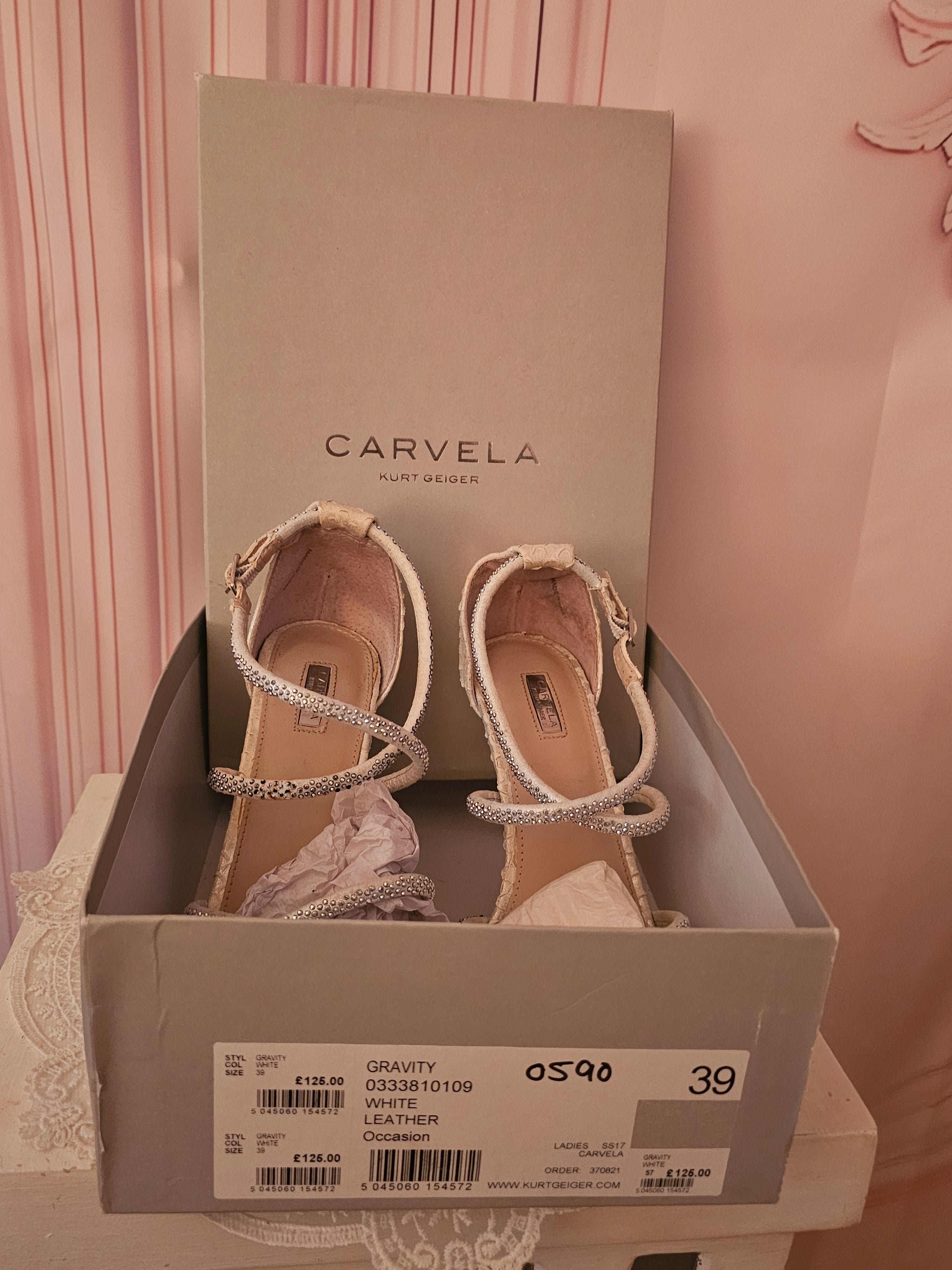 Ladies carvela by Kurt greiger silver & white strappy sandals