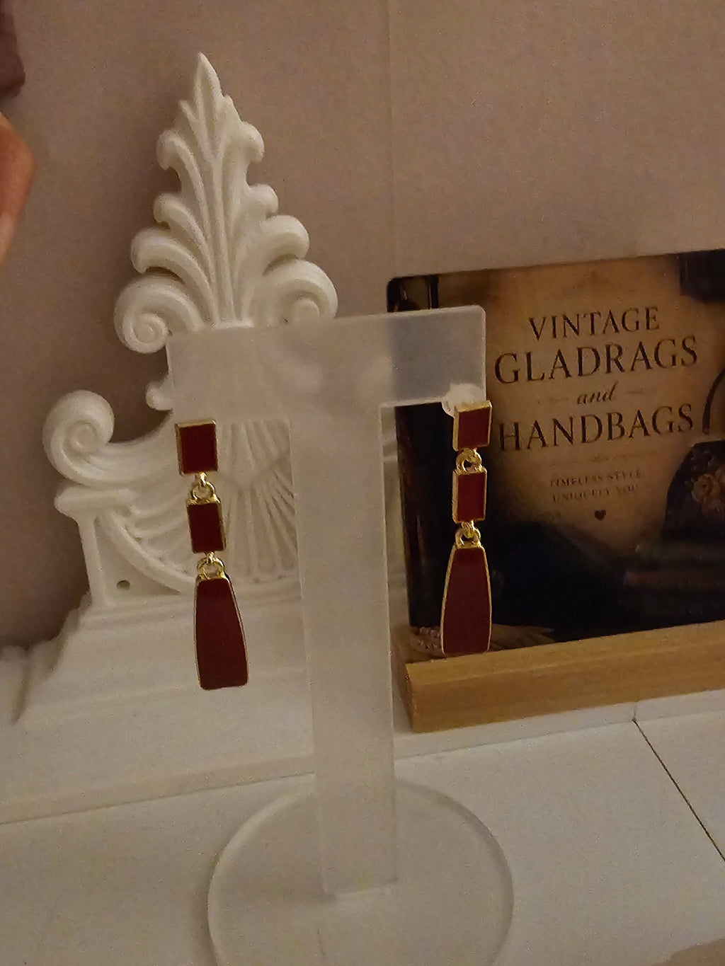 Ladies Pendant Drop Earrings x 2