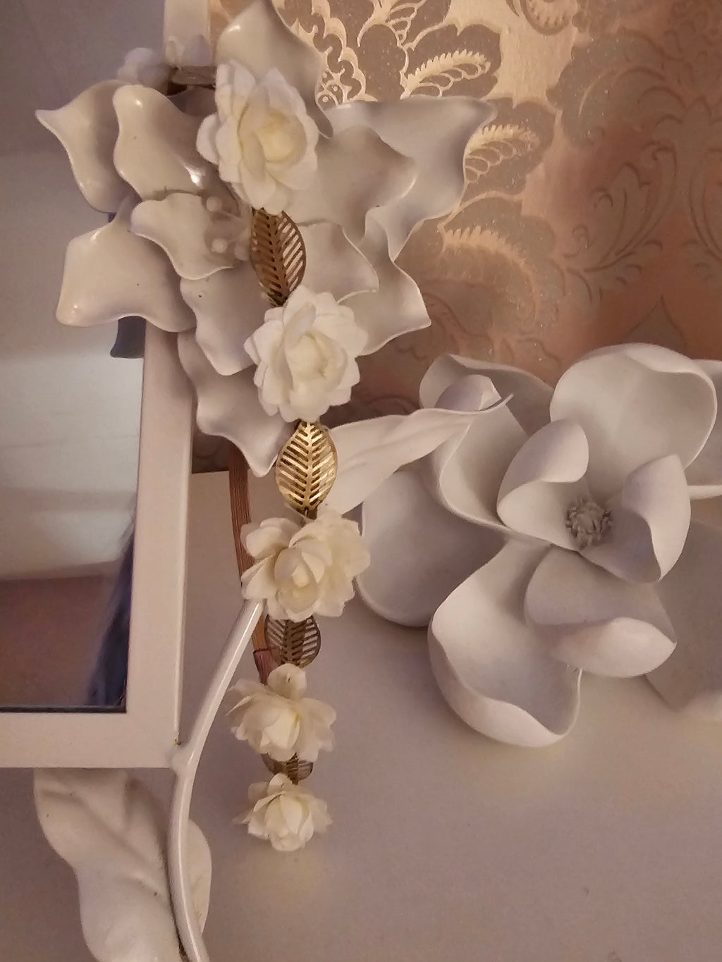 Cream Flower & Gold Leaf Bridal Hair Accessory — Wedding Ready