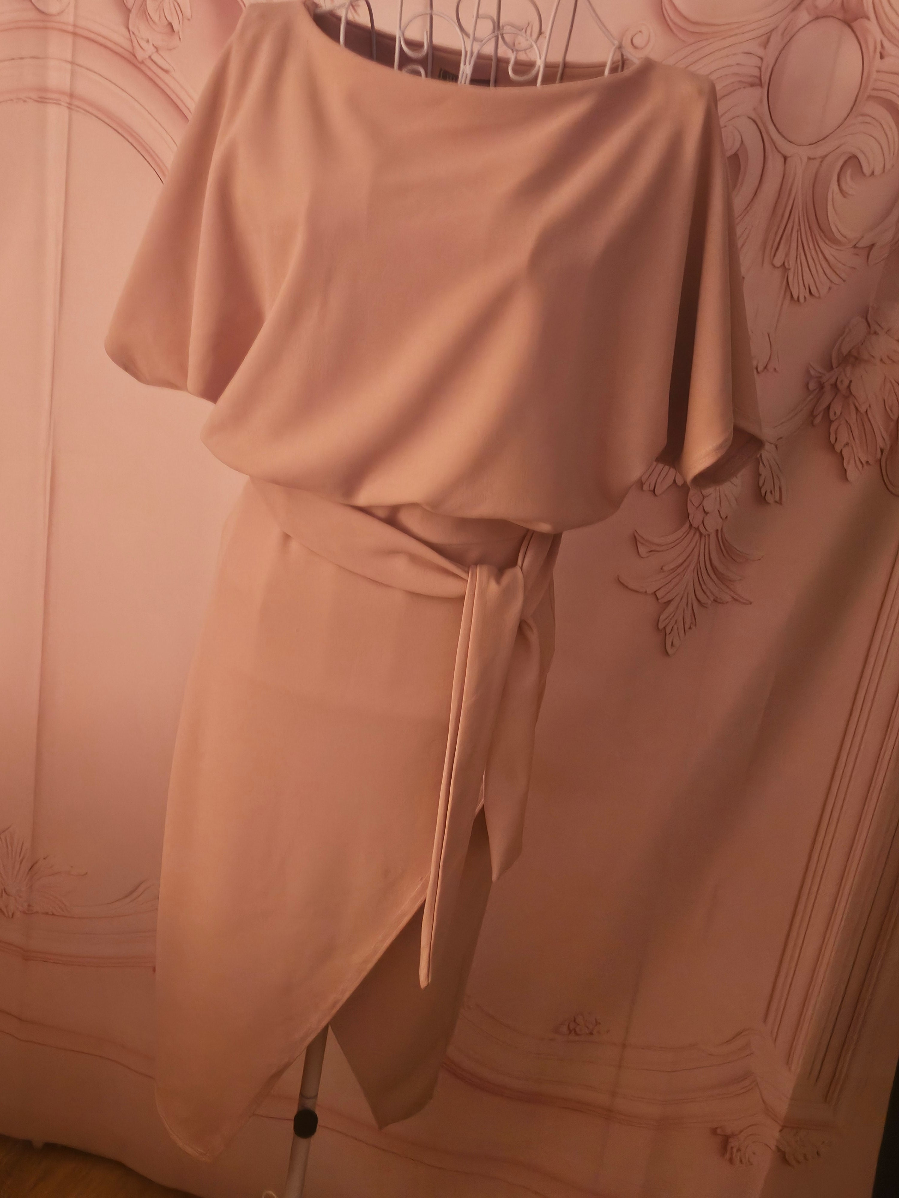 Ladies Beige Missfiga Evening Dress