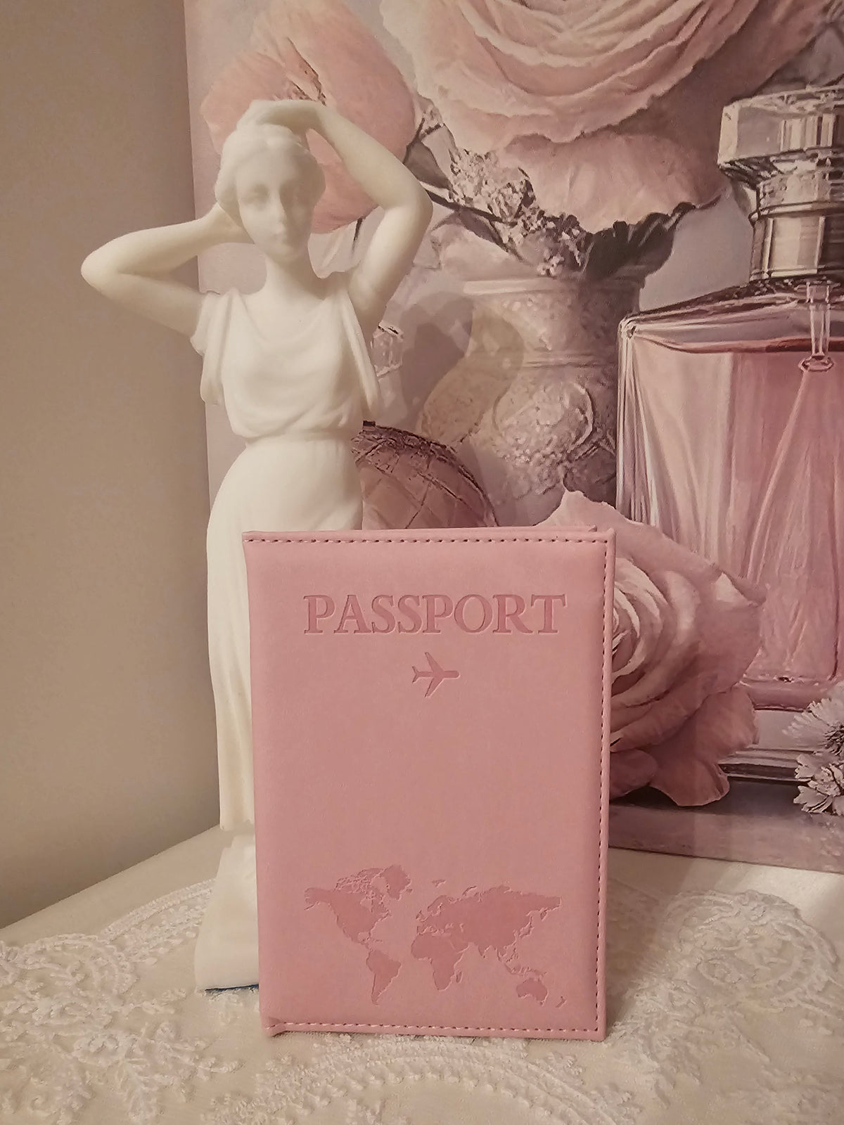 Ladies pink passport holder