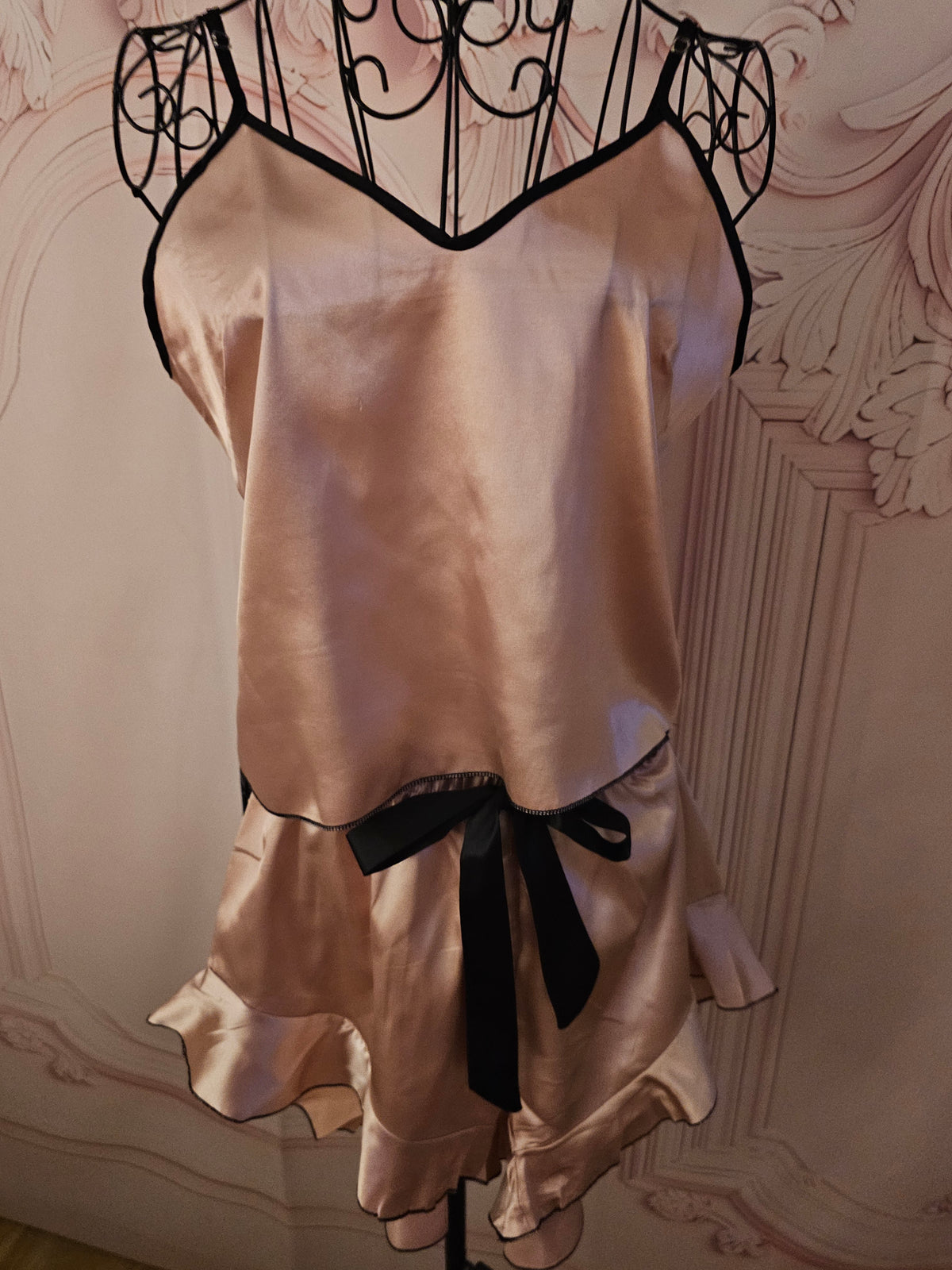 Ladies 2x Satin Cami Sets 1 x pink 1 x black