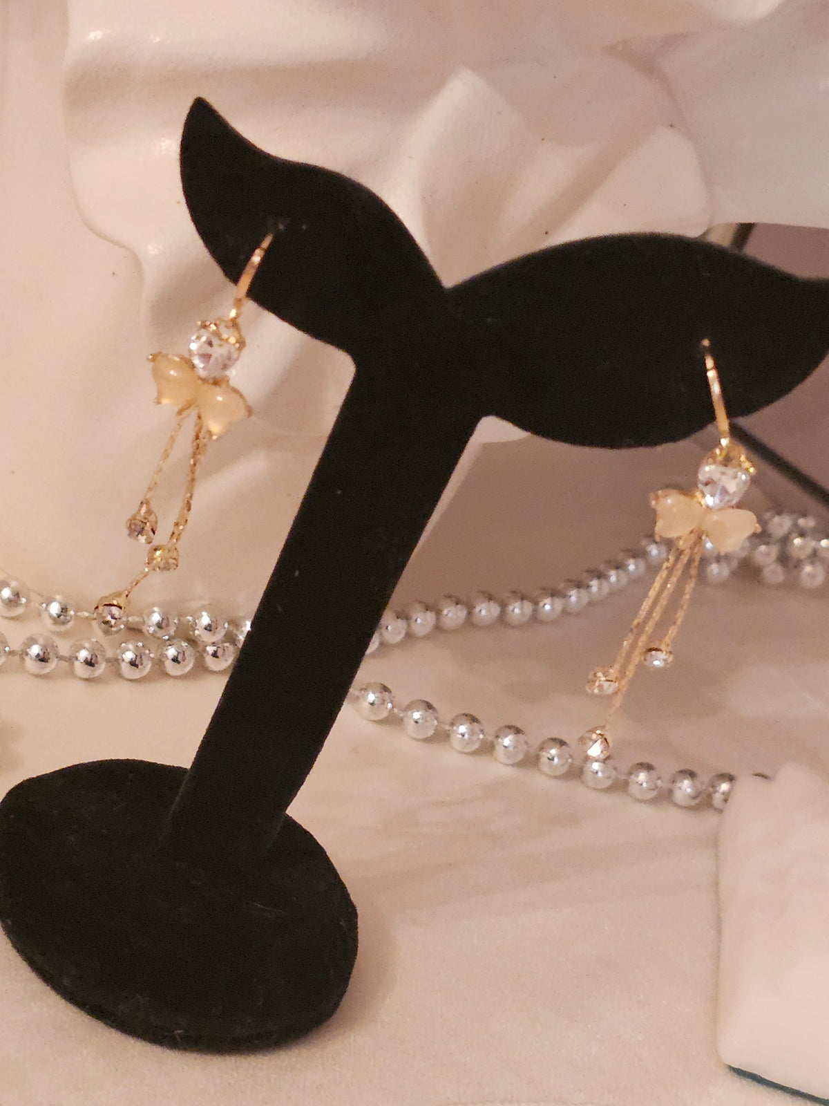 Ladies Gold Elegant Bow and Crystal Droplet Earrings