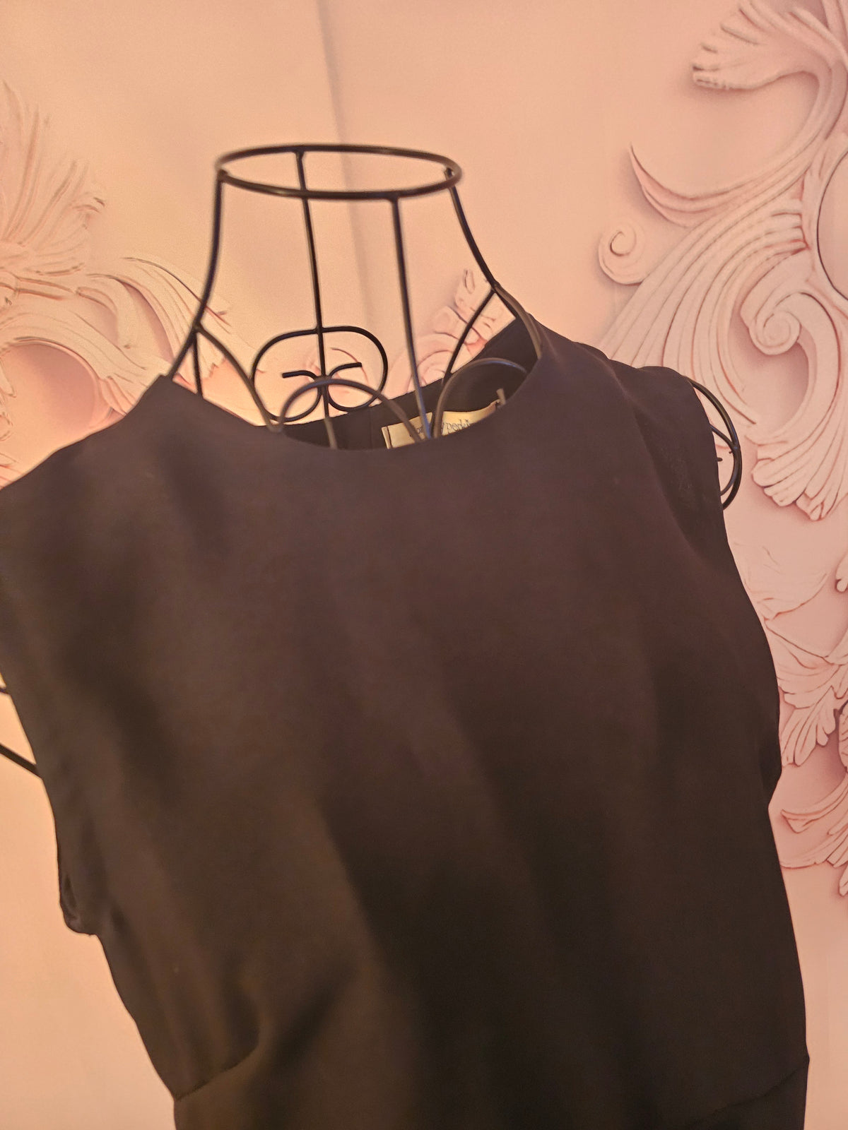 Ladies Dorothy Perkins Black Buttoned back Crop Top