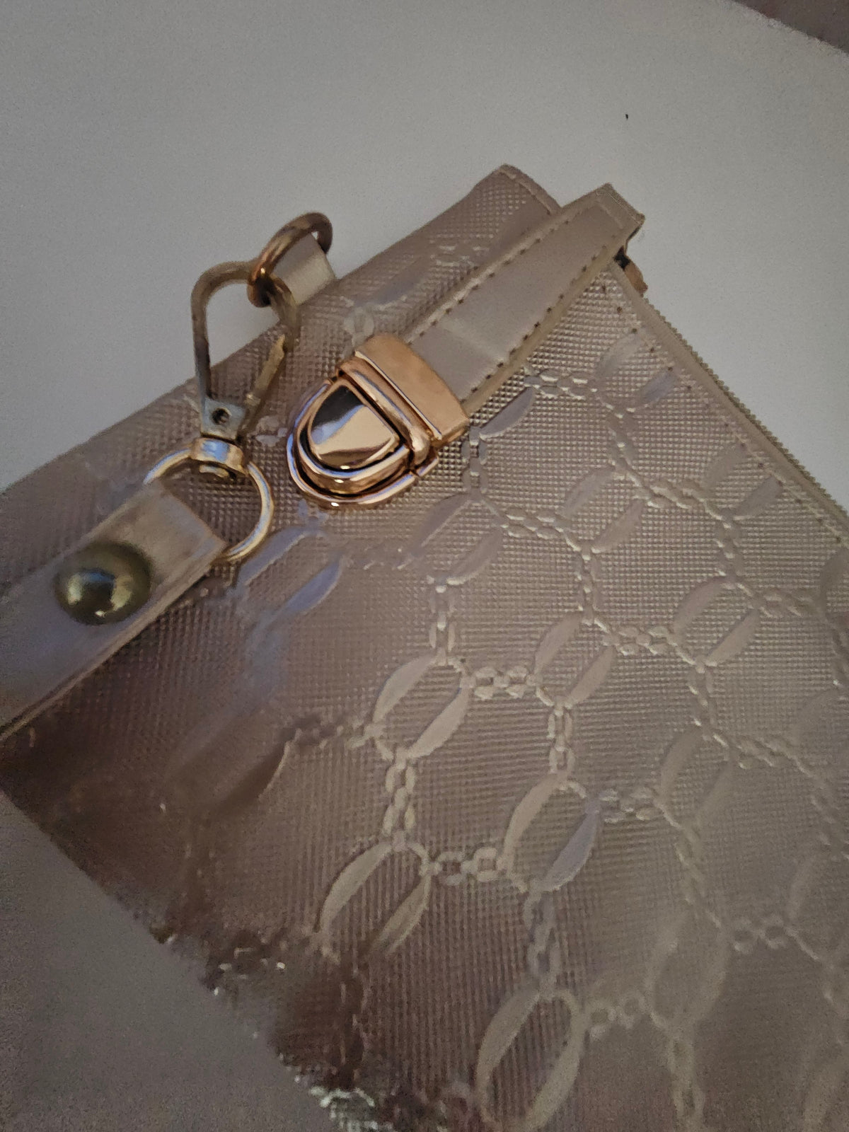 Ladies Gold Purse & Matching Credit Card Holder
