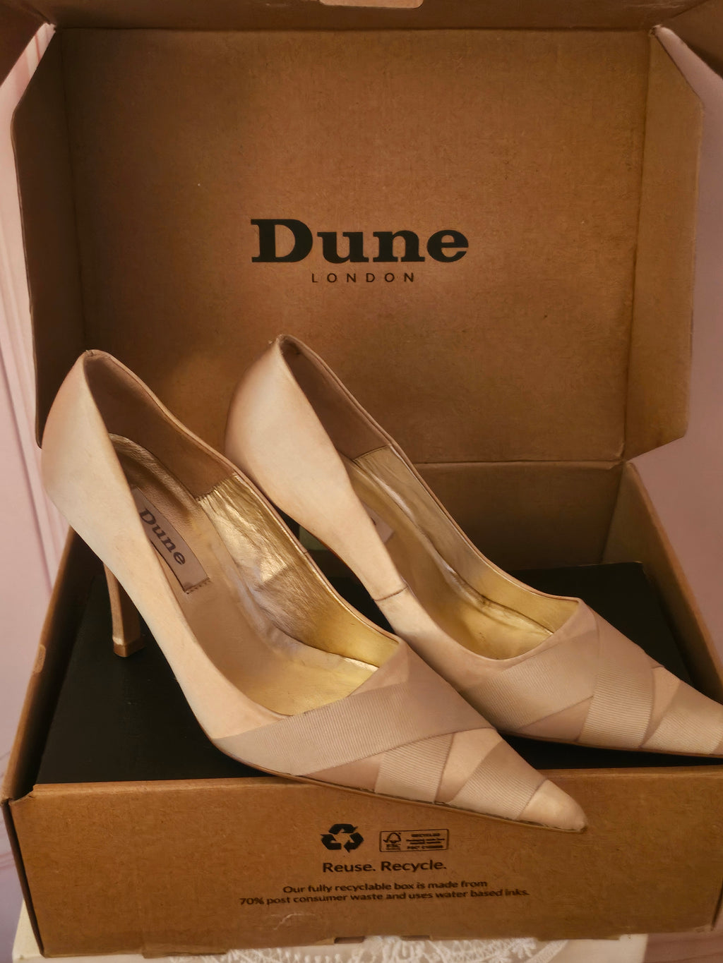 Ladies Gold Dune Stilletto Heels