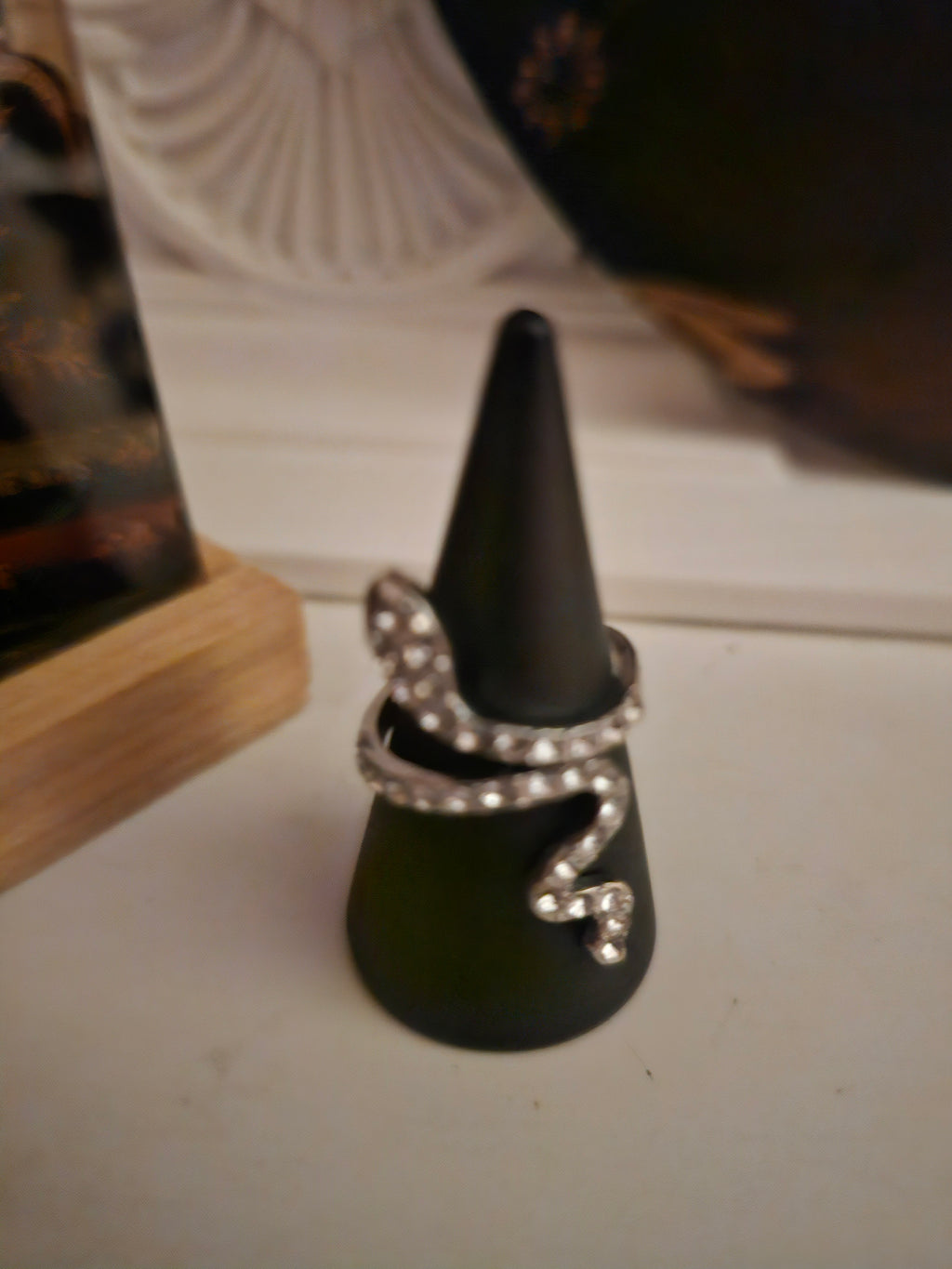 Ladies Silver Diamonte Snake Design Dress Ring