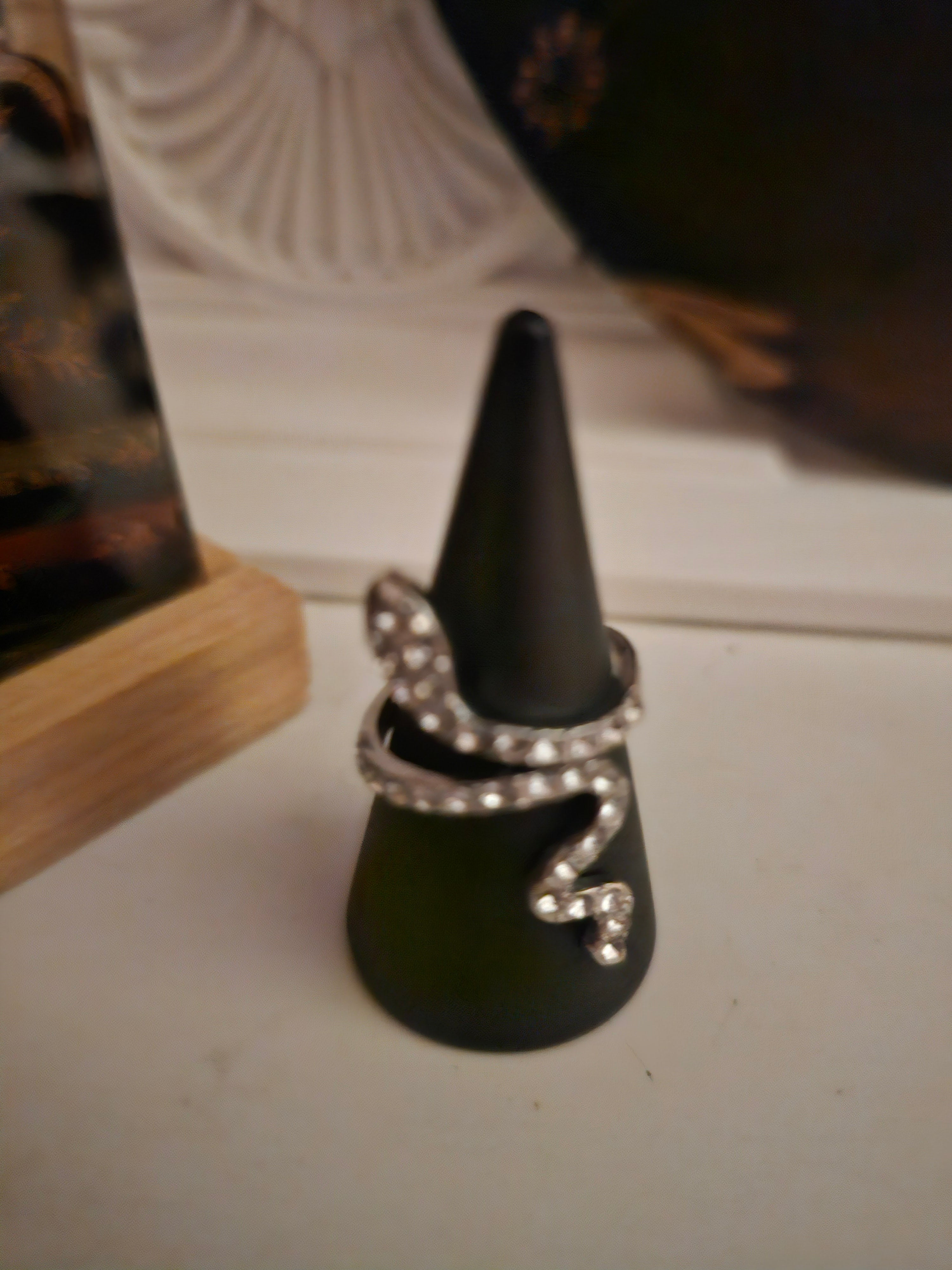 Ladies Silver Diamonte Snake Design Dress Ring