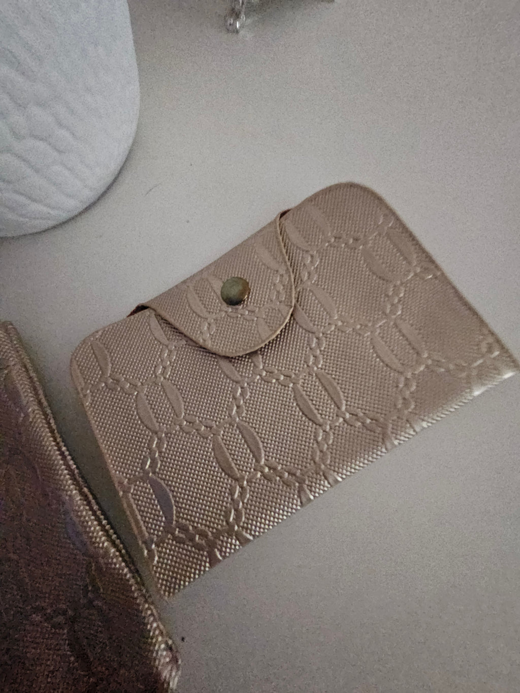 Ladies Gold Purse & Matching Credit Card Holder