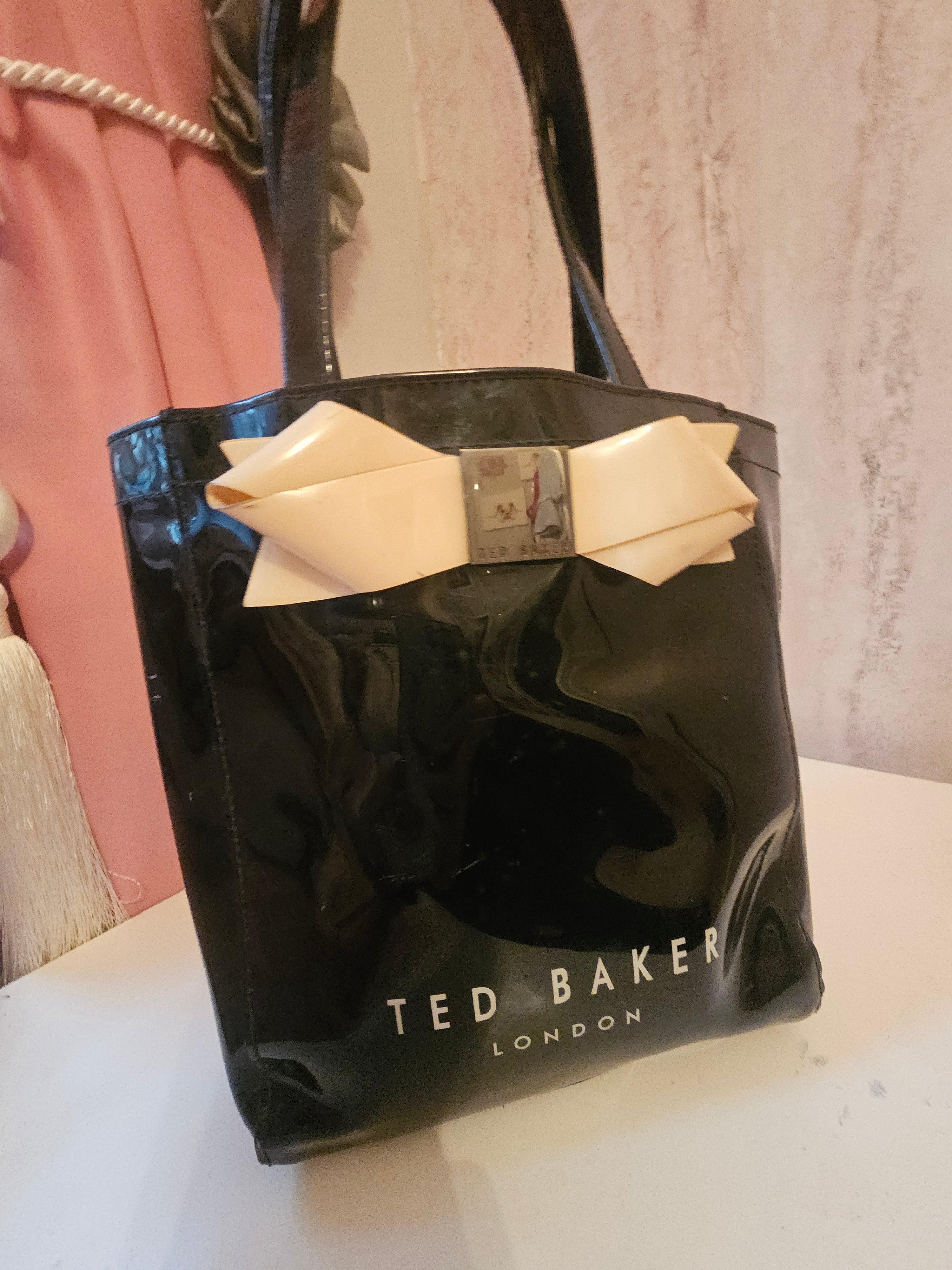 Ladies Ted Baker Black & Cream shopper bag
