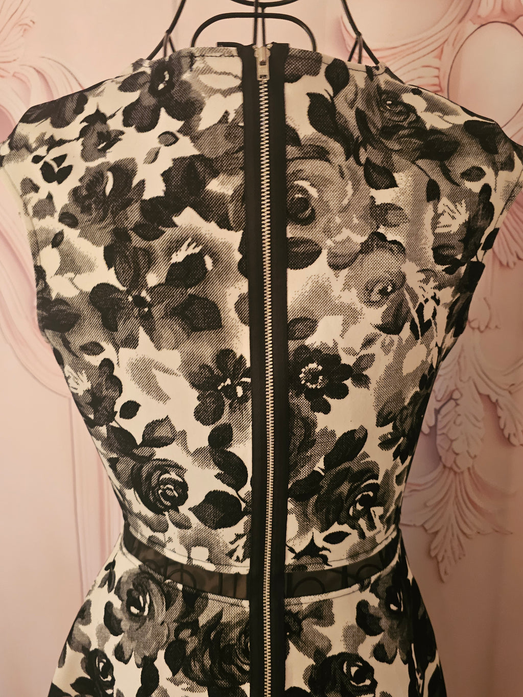 Ladies Black Lacy Love Evening Dress