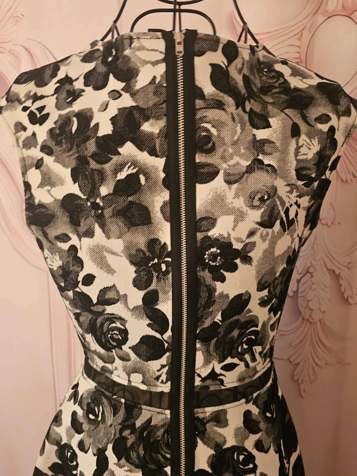 Ladies Black Lacy Love Evening Dress