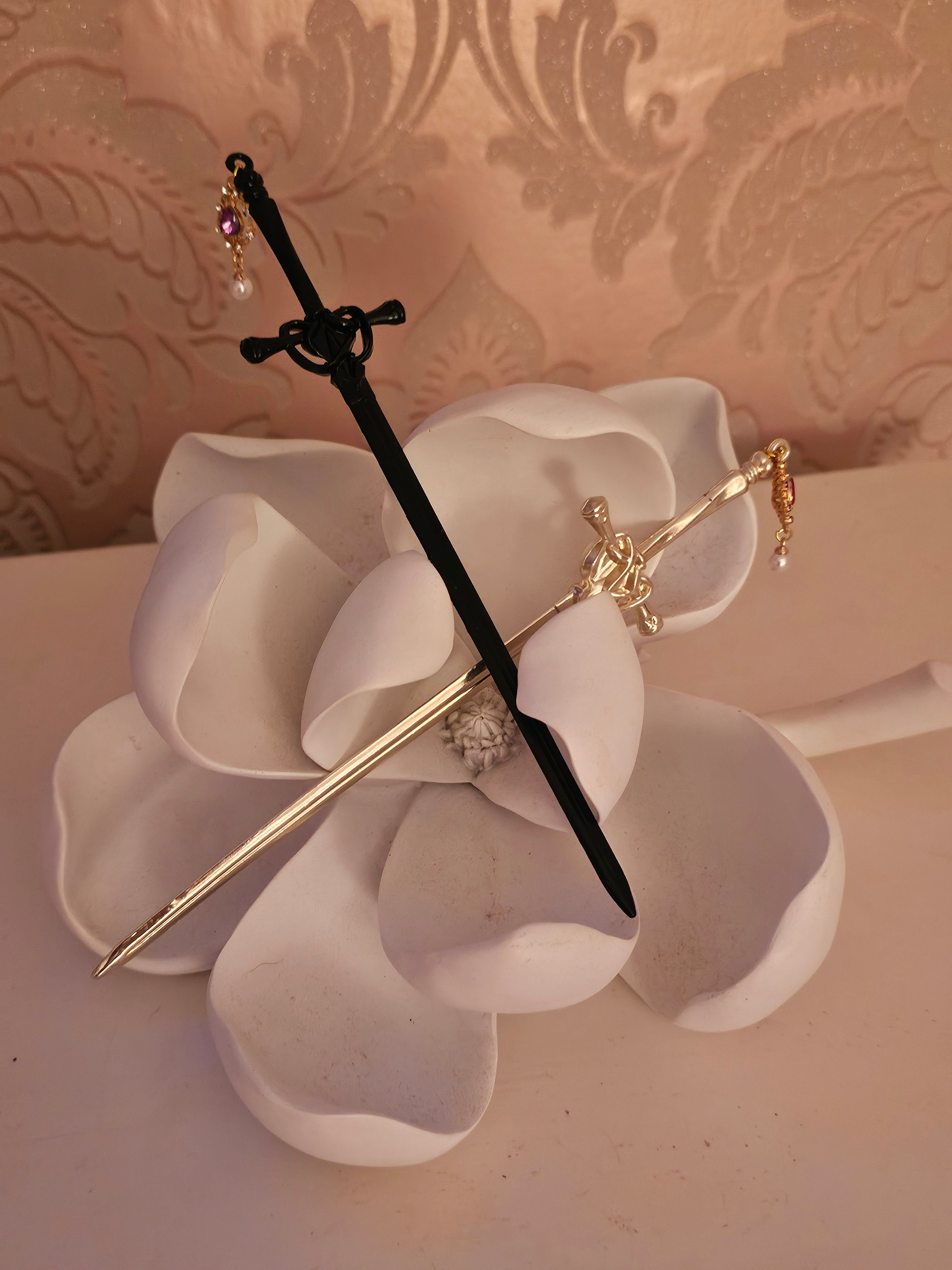 Ladies Black & Gold Large Metal Hair Pins
