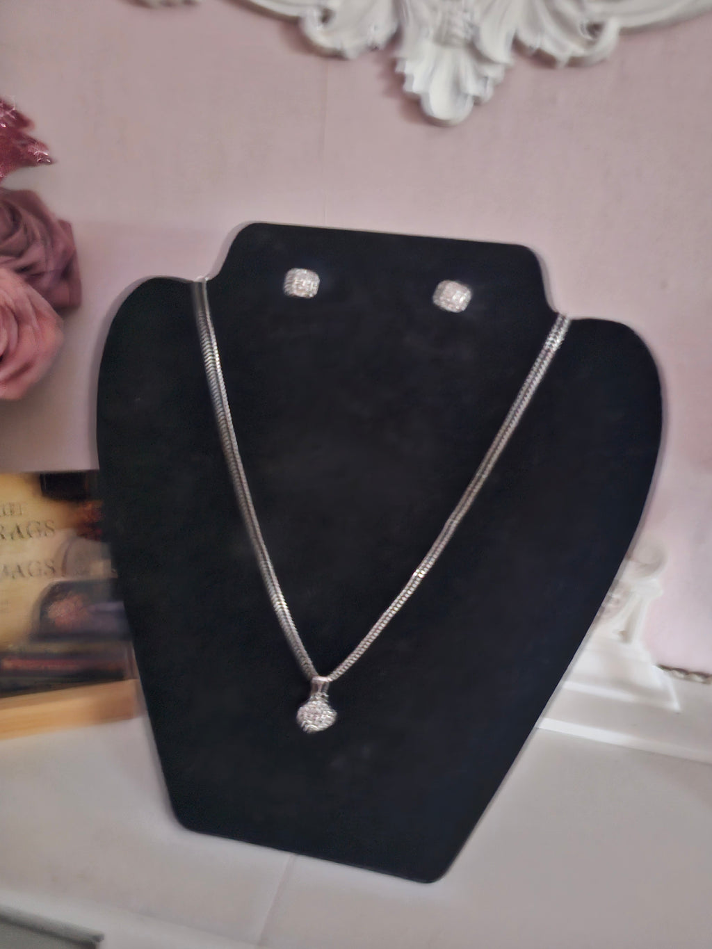 Ladies Silver Jewellery Set with Necklace and Matching Earrings