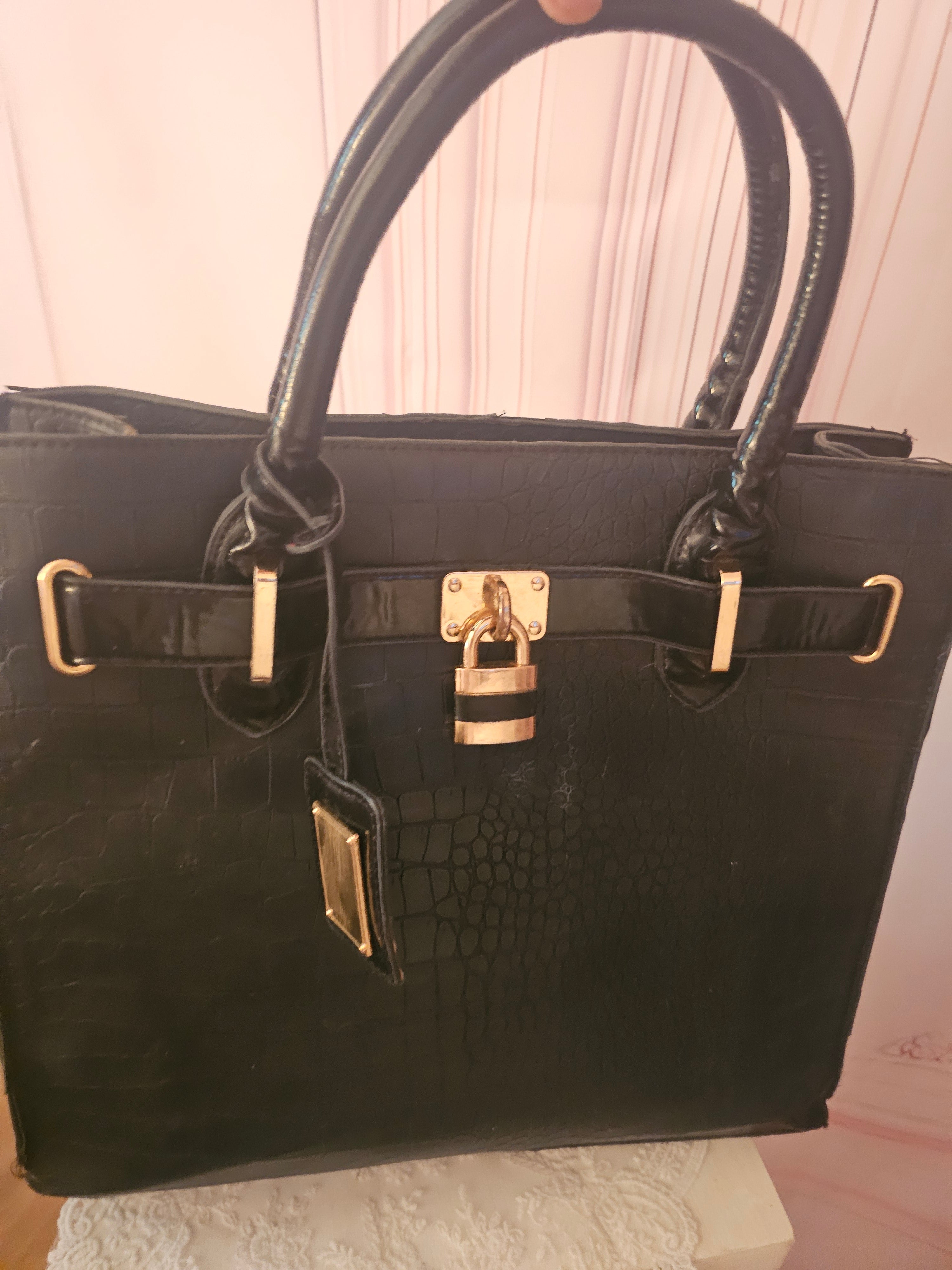 Ladies Black Classy Handbag