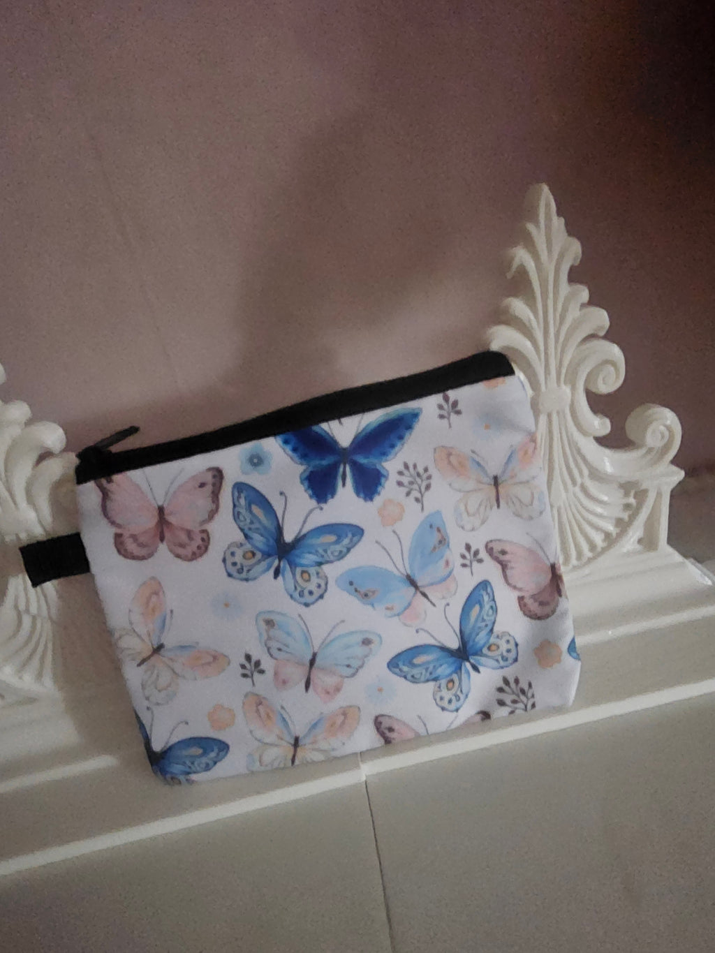 Ladies Small Butterfly Design Coin Purse