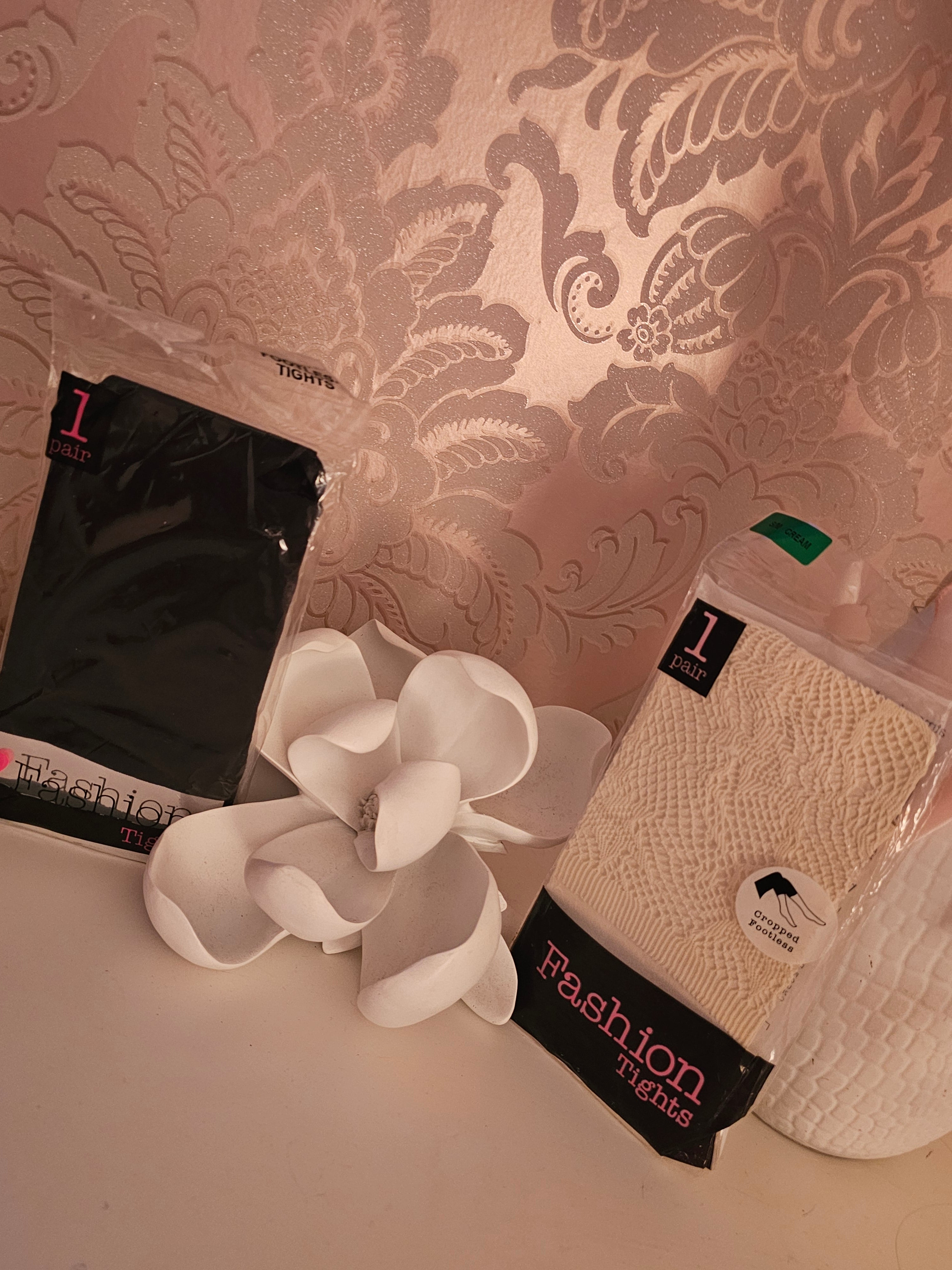 Ladies 2 x Footless Tights 1 x cream 1 x black