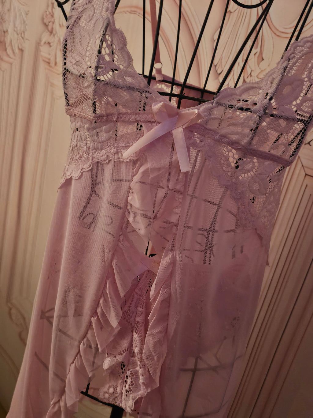 Ladies x 2 Negligee Sets 1 x pink 1 x green