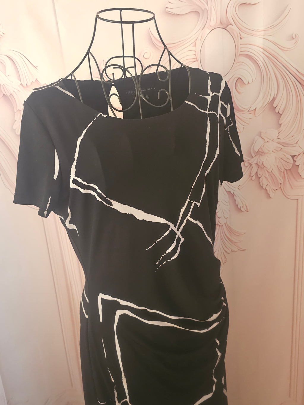 Ladies Betty Jackson Black Dress