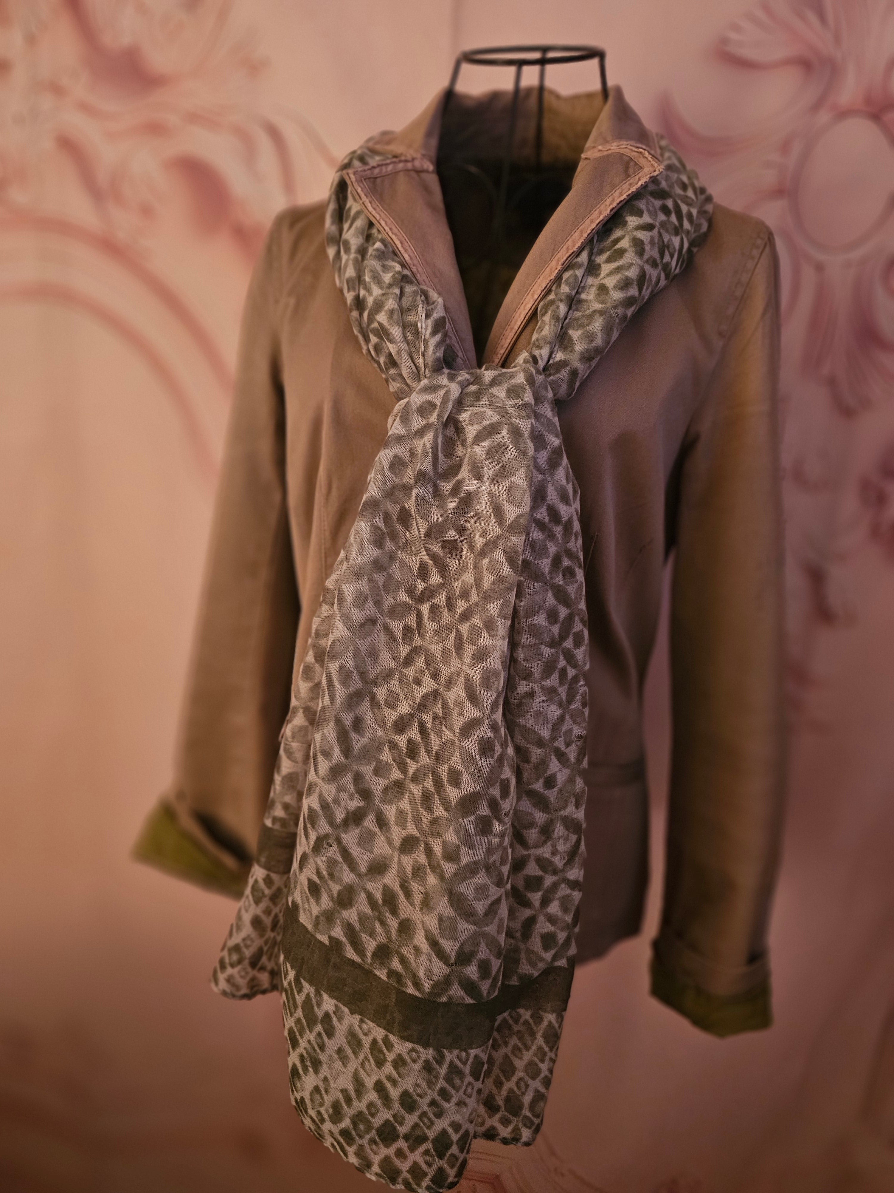 Ladies beige Boden Linen Styled Blazer with silk lining