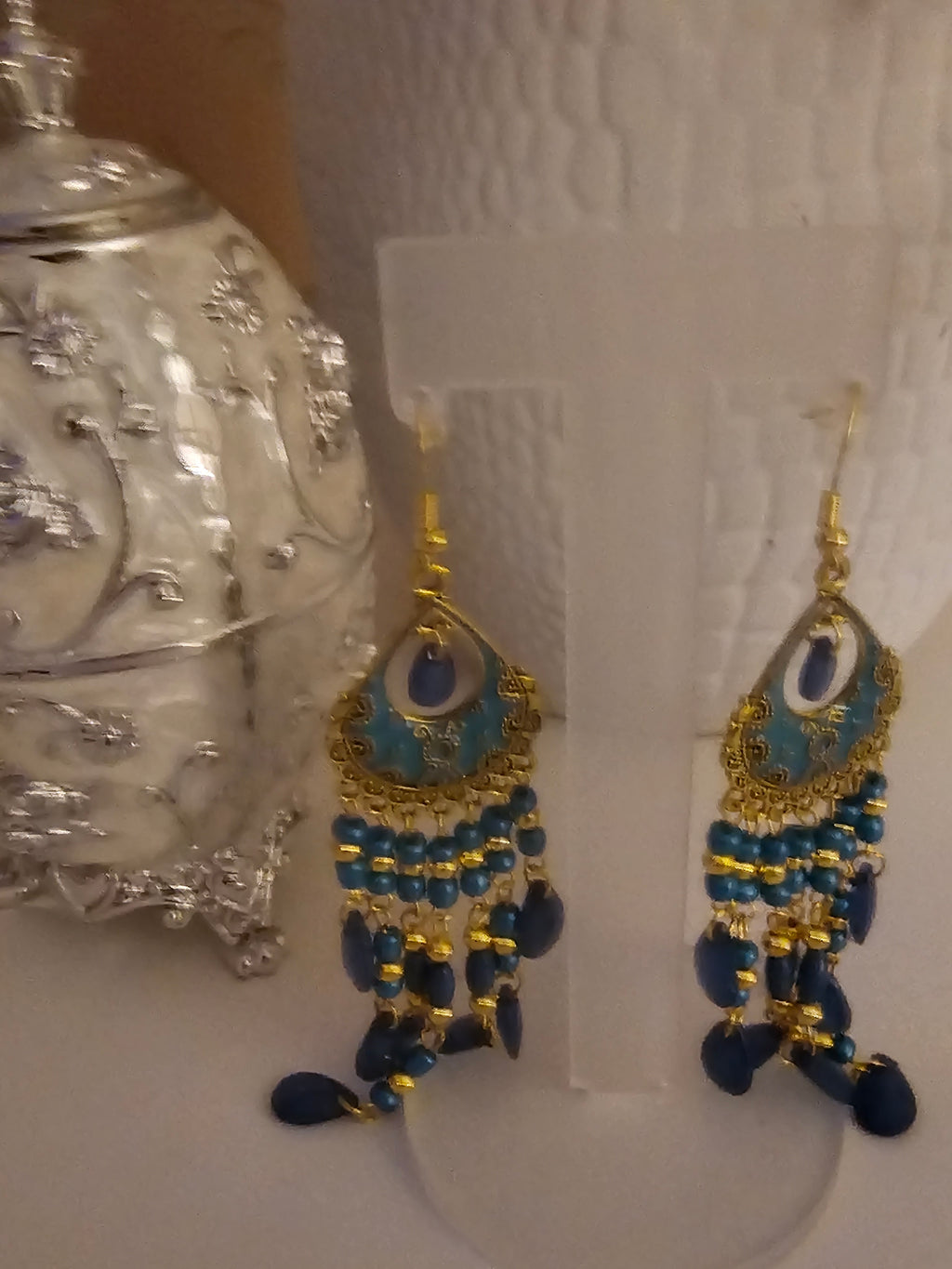 Ladies Turquoise Dangly Aztec Earrings
