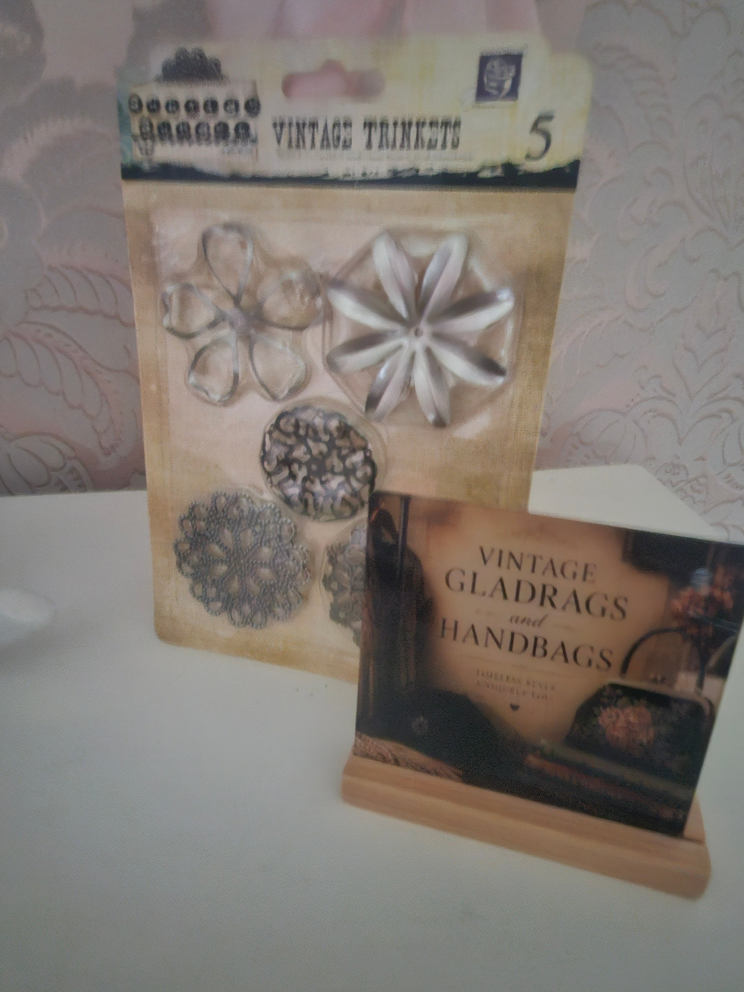 Vintage Trinkets