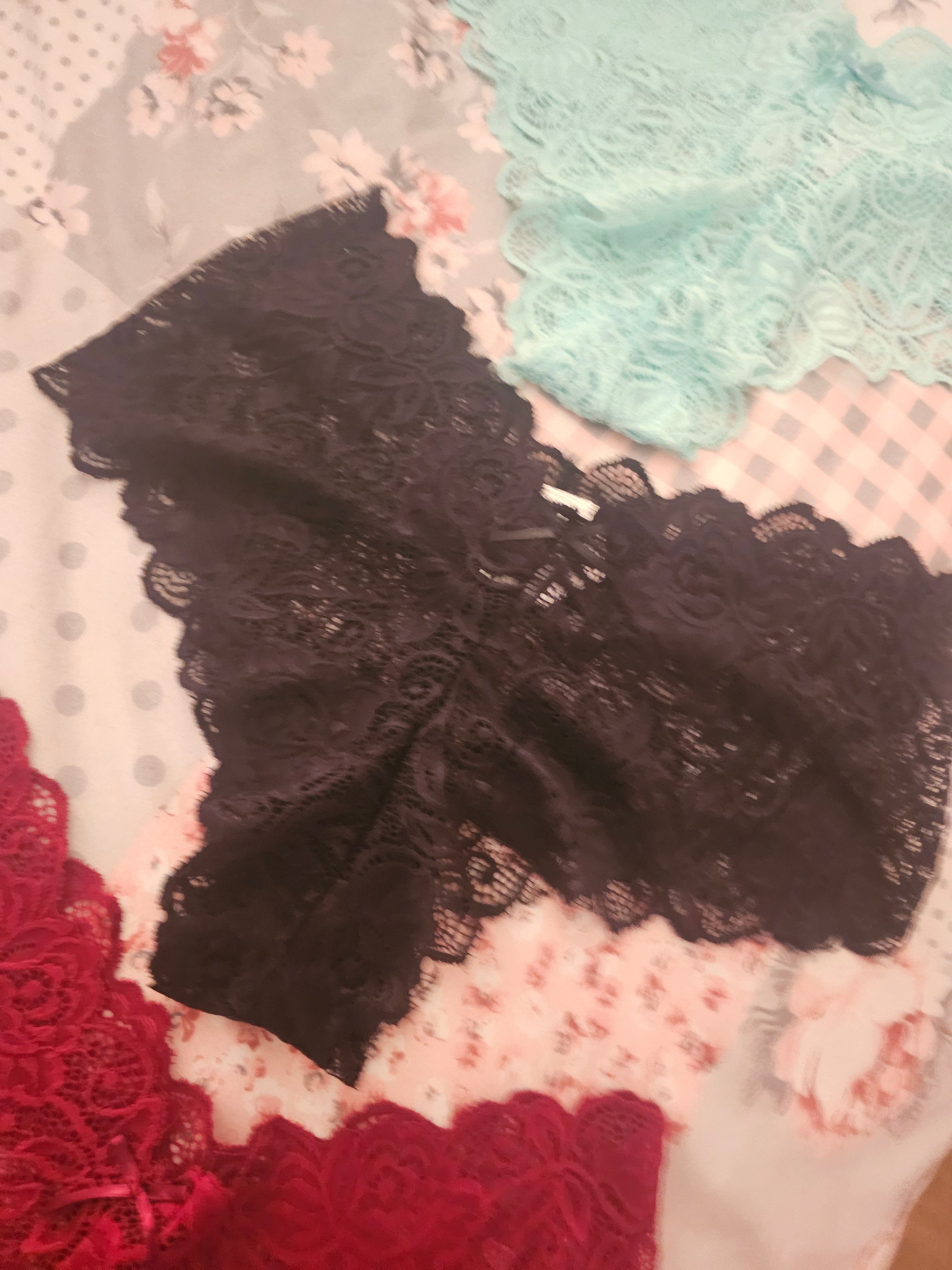 Ladies French Frilly Knickers x3