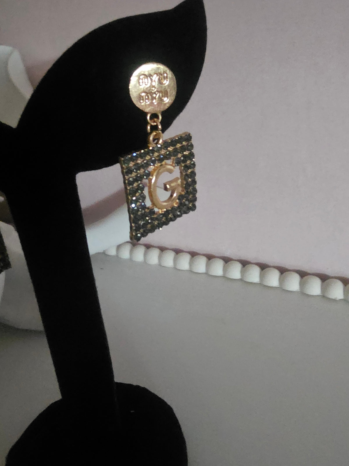 Ladies Gucci design earrings