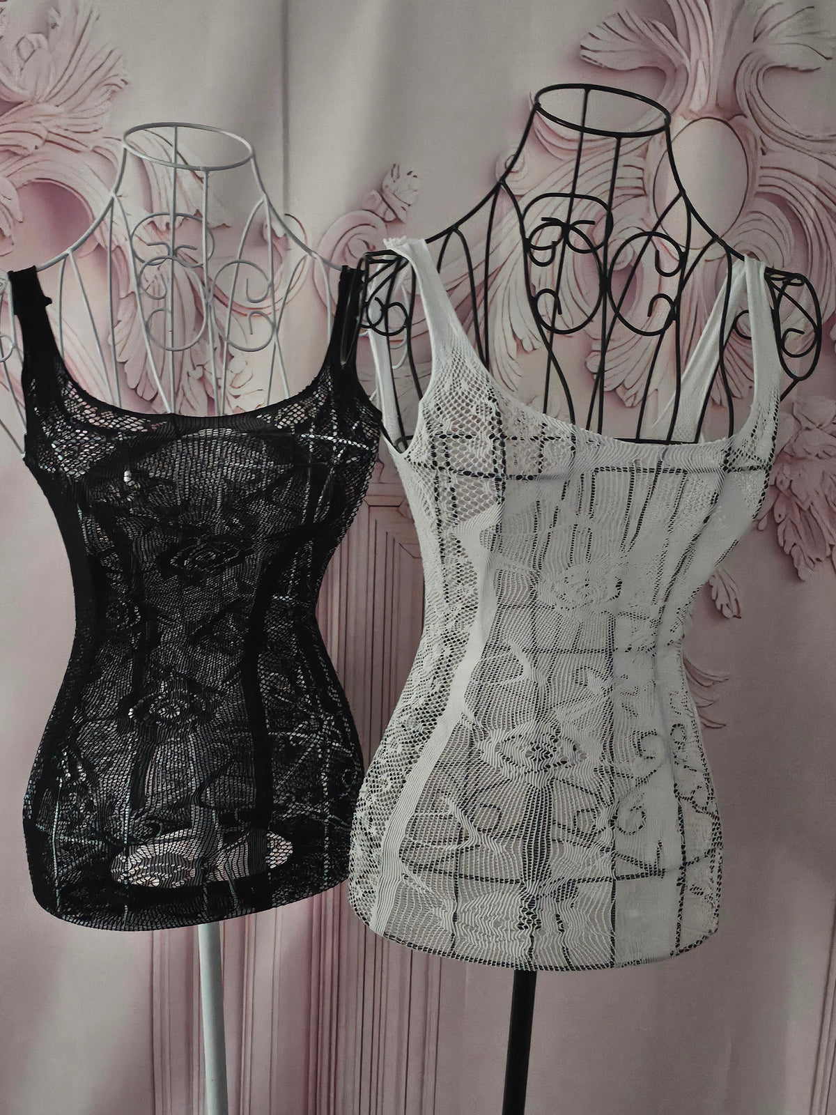 Ladies 2 x lacy cami tops