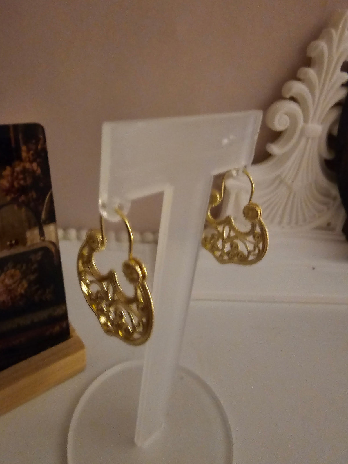 Ladies gold dressy gypsy hoops